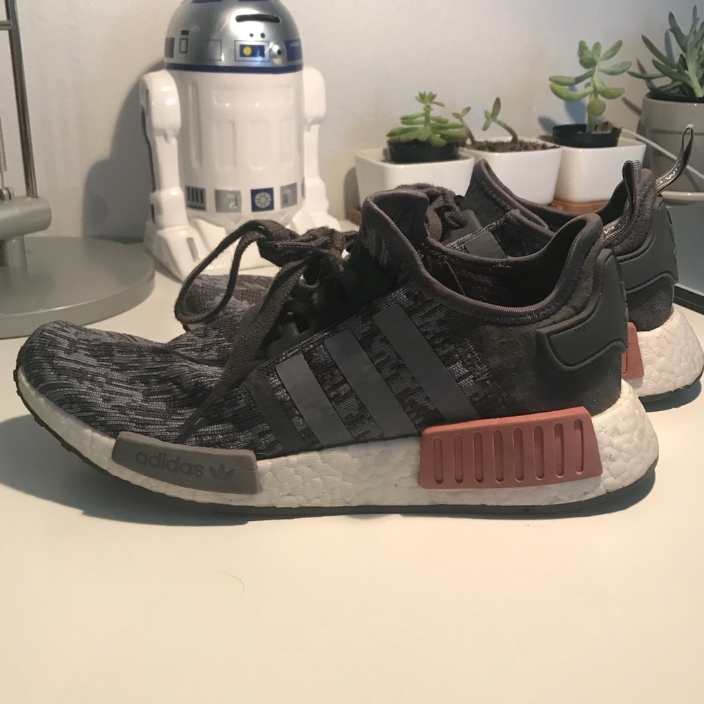 ADIDAS NMD R1